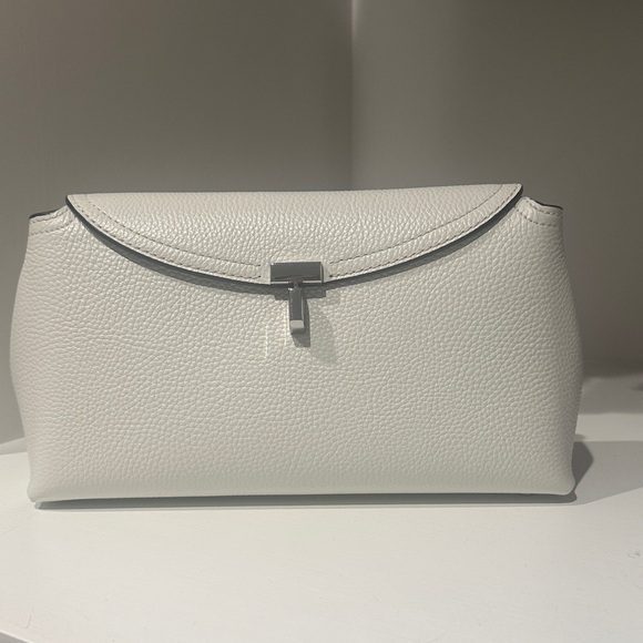 Toteme Handbags - Toteme white T lock clutch